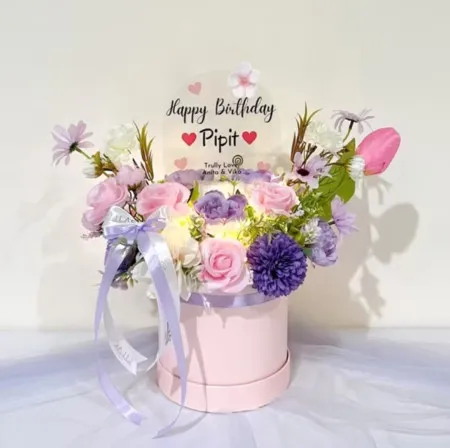 Bloom Box Akrilik Ucapan Ulang Tahun Senen